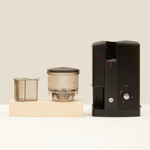 Load image into Gallery viewer, Wilfa Svart Aroma — electric coffee grinder